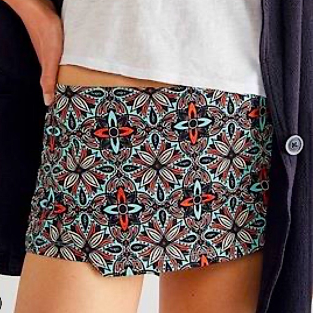 - FREE PEOPLE SKORT💋NWOT